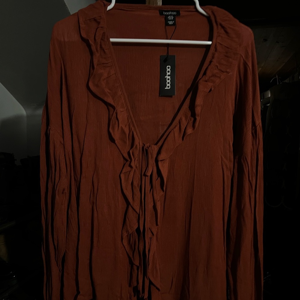 Boohoo Terracotta Flowy Ruffle Top SIZE 10